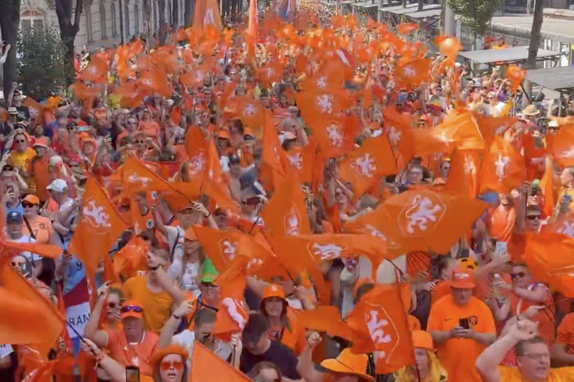 De Oranje-fans in Luzern