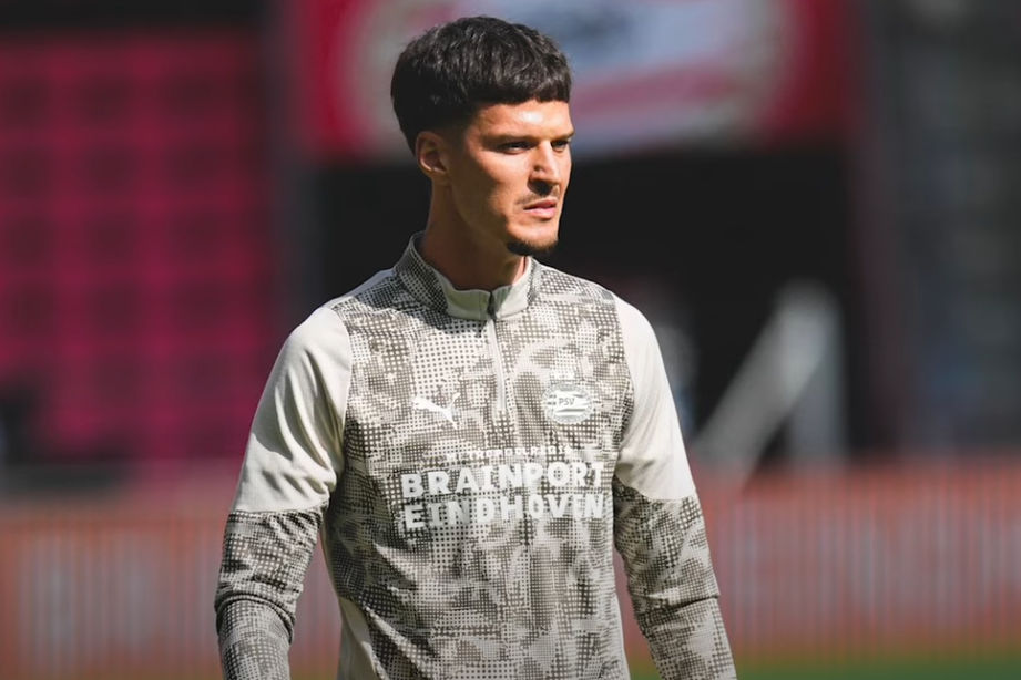 Dennis Man tijdens zijn eerste training bij PSV