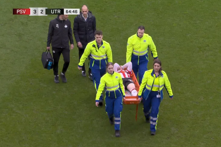 De trieste aftocht van Jerdy Schouten tegen FC Utrecht