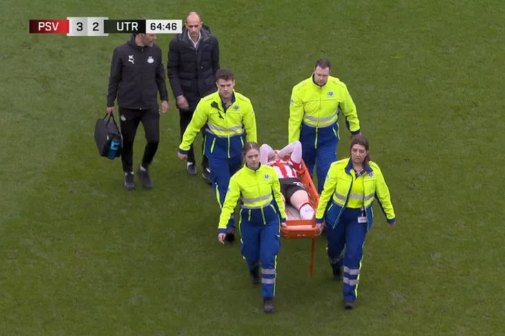 De trieste aftocht van Jerdy Schouten tegen FC Utrecht