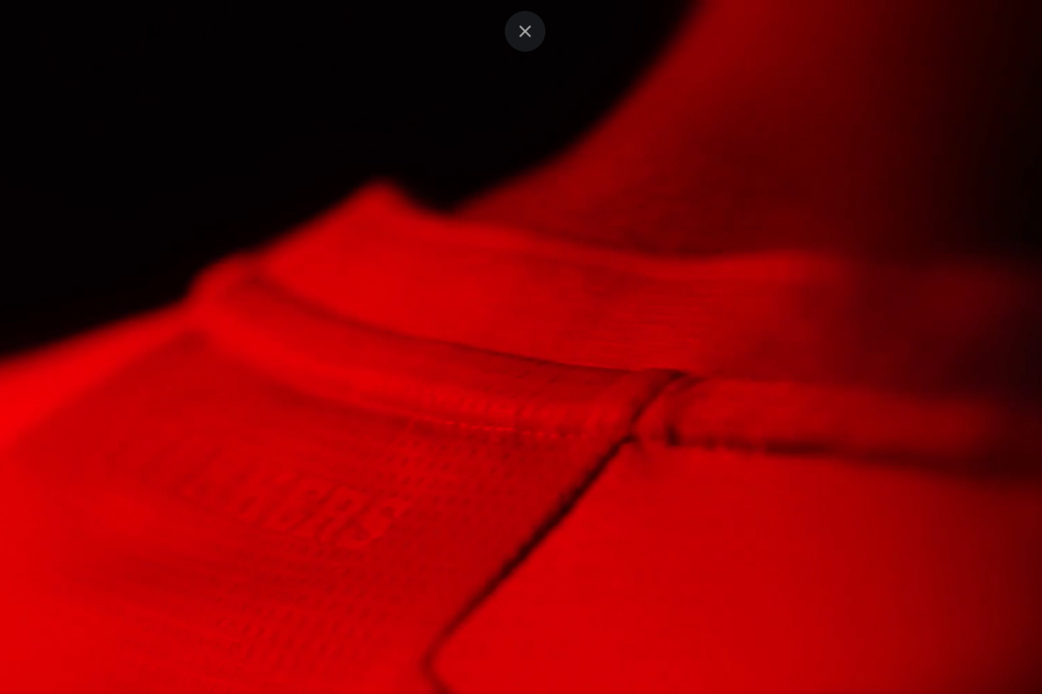 Teaser van nieuwe thuisshirt FC Twente