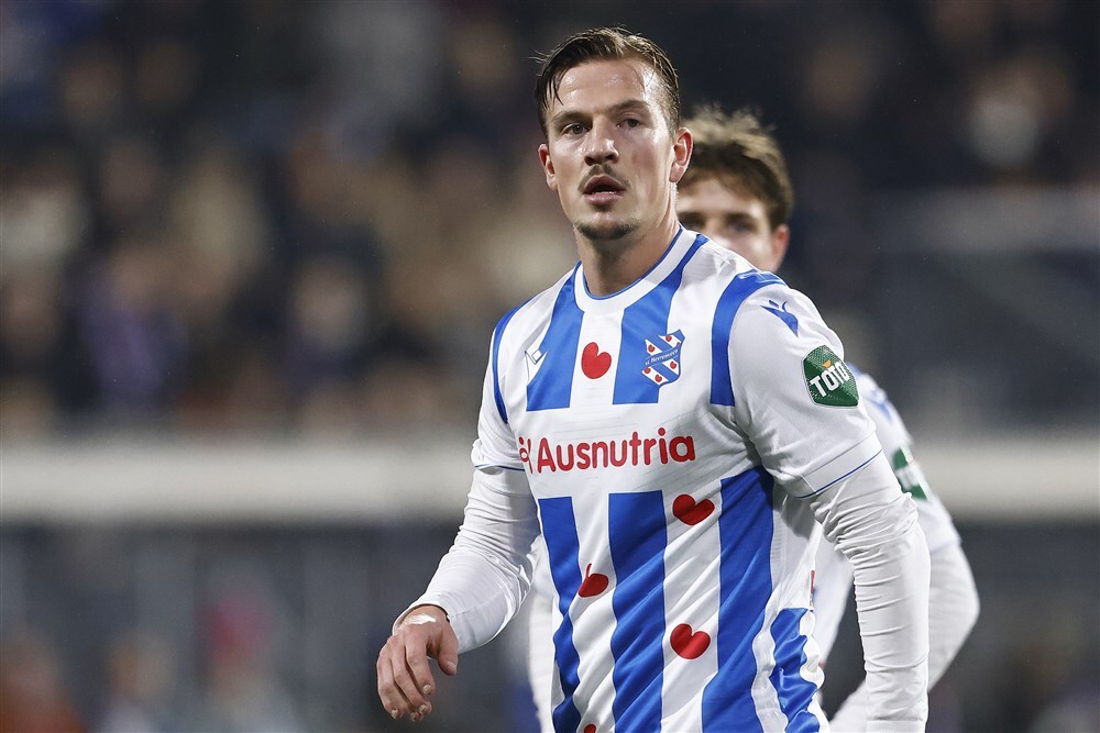 Simon Olsson tegen FC Volendam
