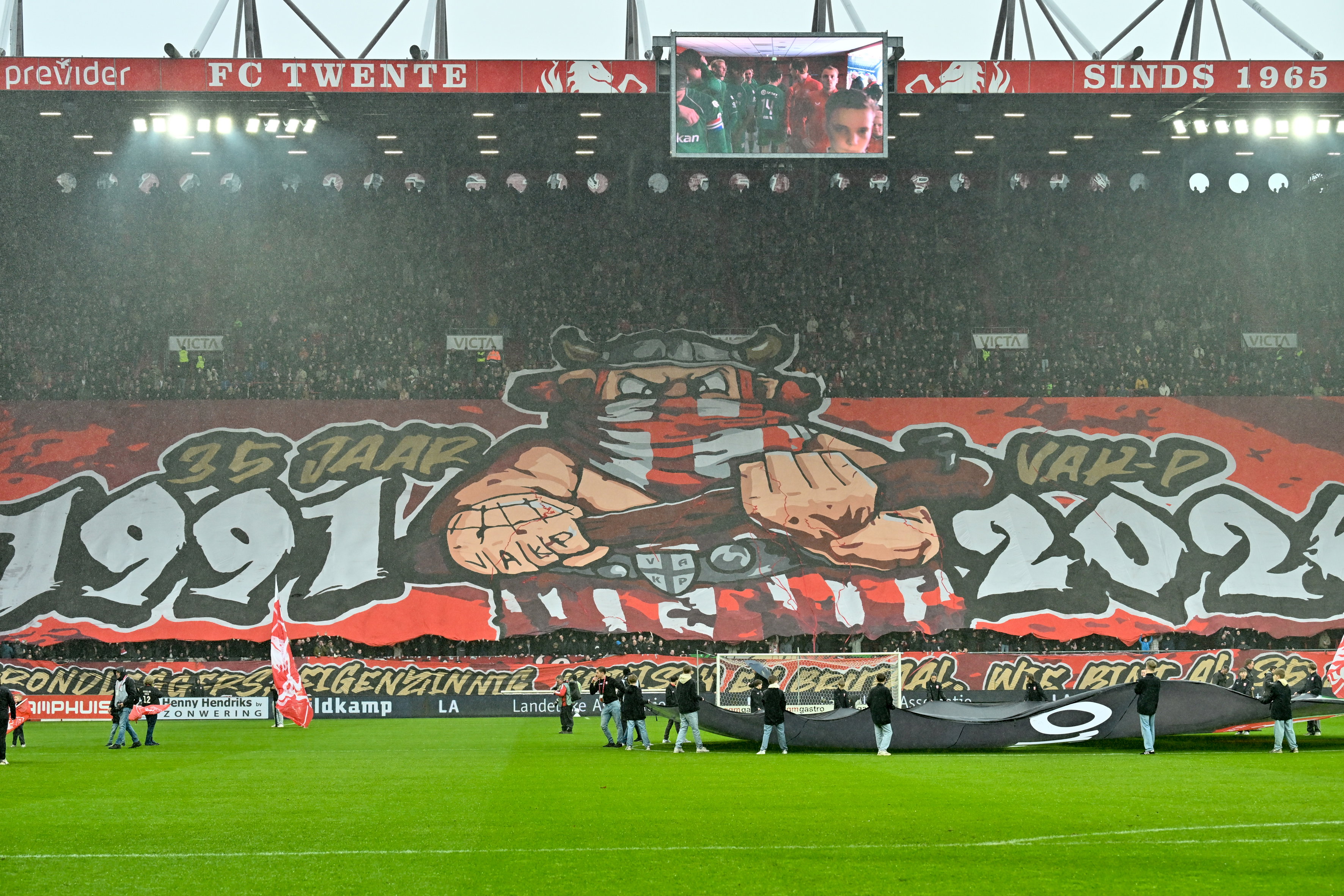 Spandoek van Vak P voor het 35 jarig bestaan