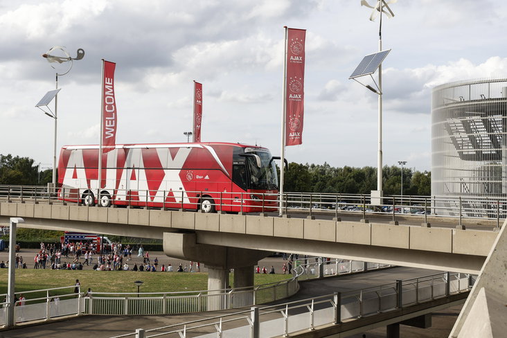 Spelersbus van Ajax