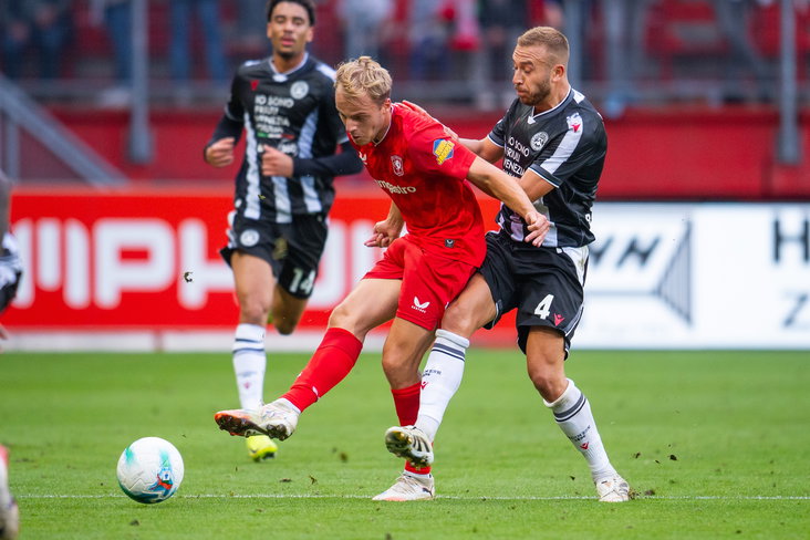 Thomas van den Belt tegen Udinese