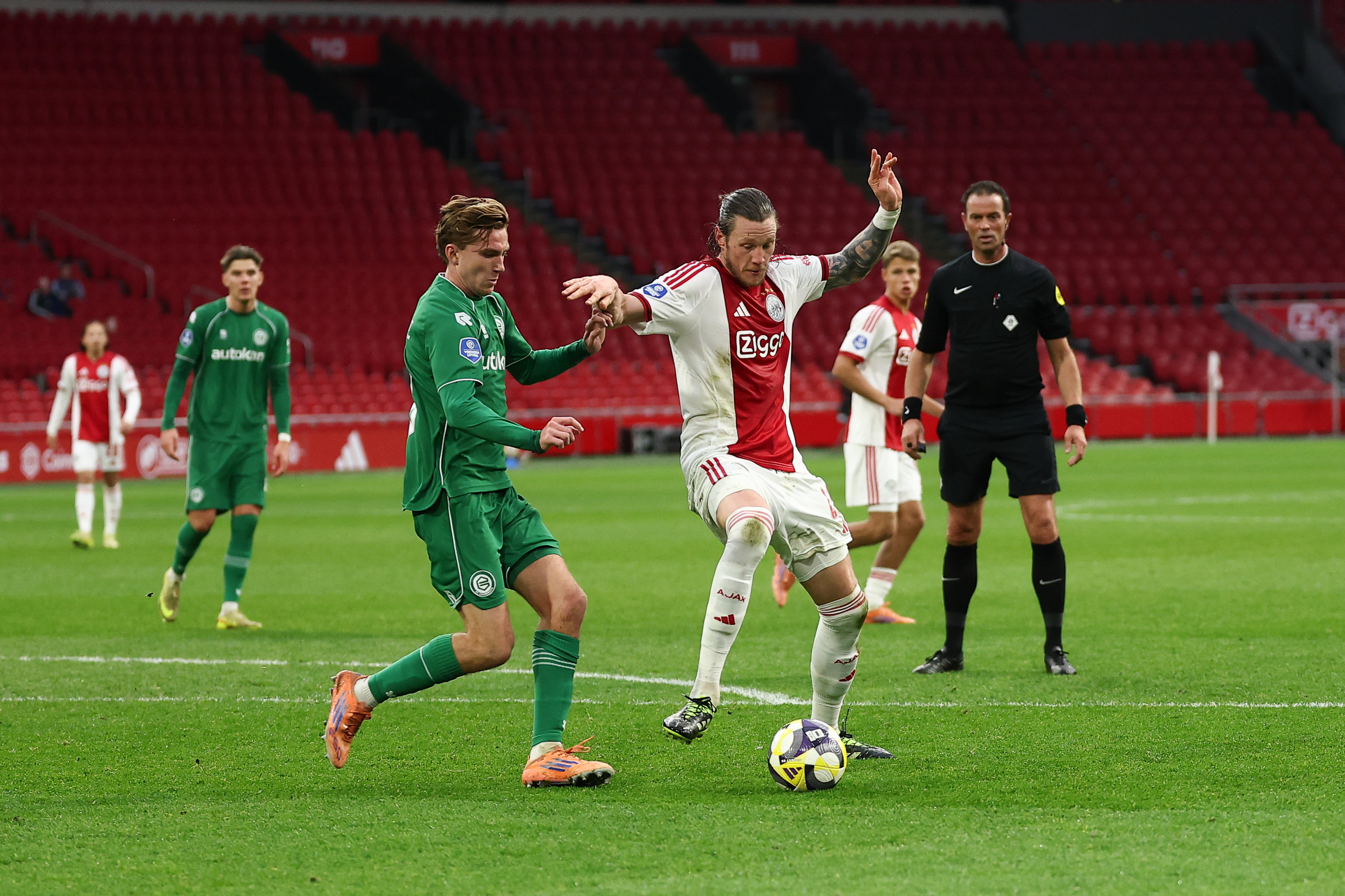 Tygo Land en Wout Weghorst