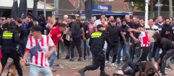 Vechtpartijen bij Philips Stadion