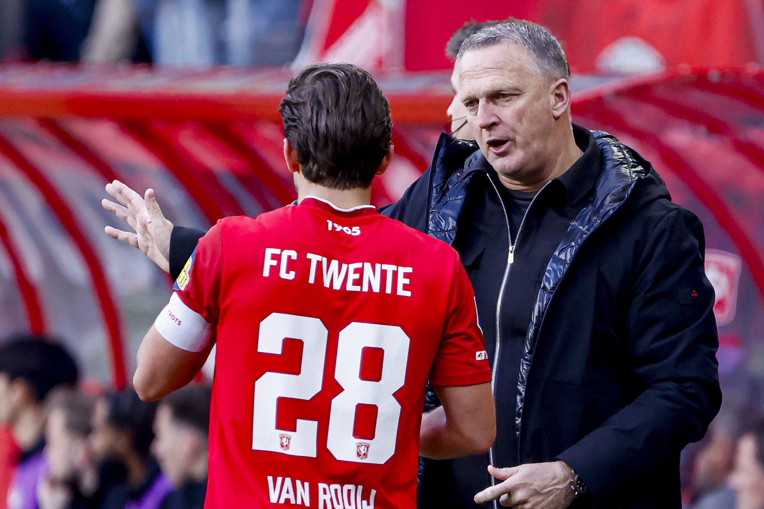 Bart van Rooij in gesprek met John van den Brom