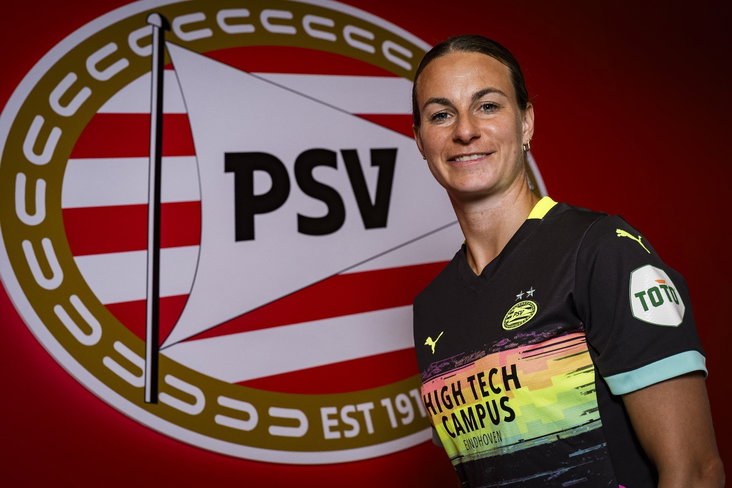 Renate Jansen tekent bij PSV
