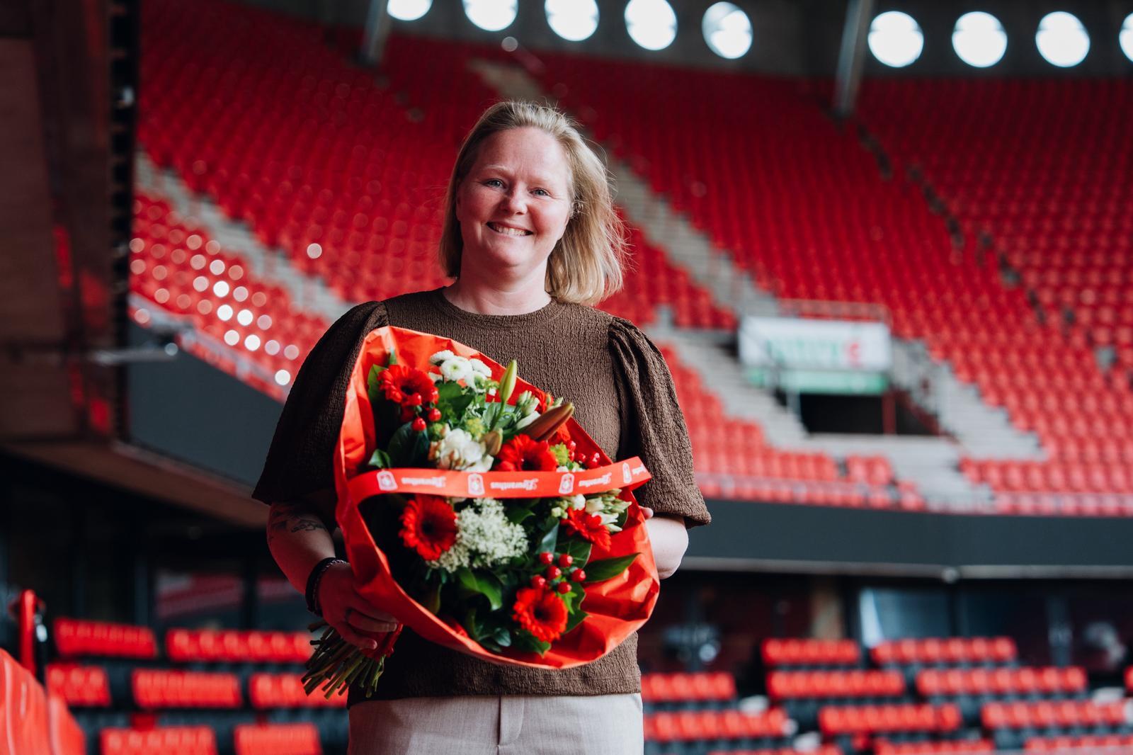 Corina Dekker in De Grolsch Veste