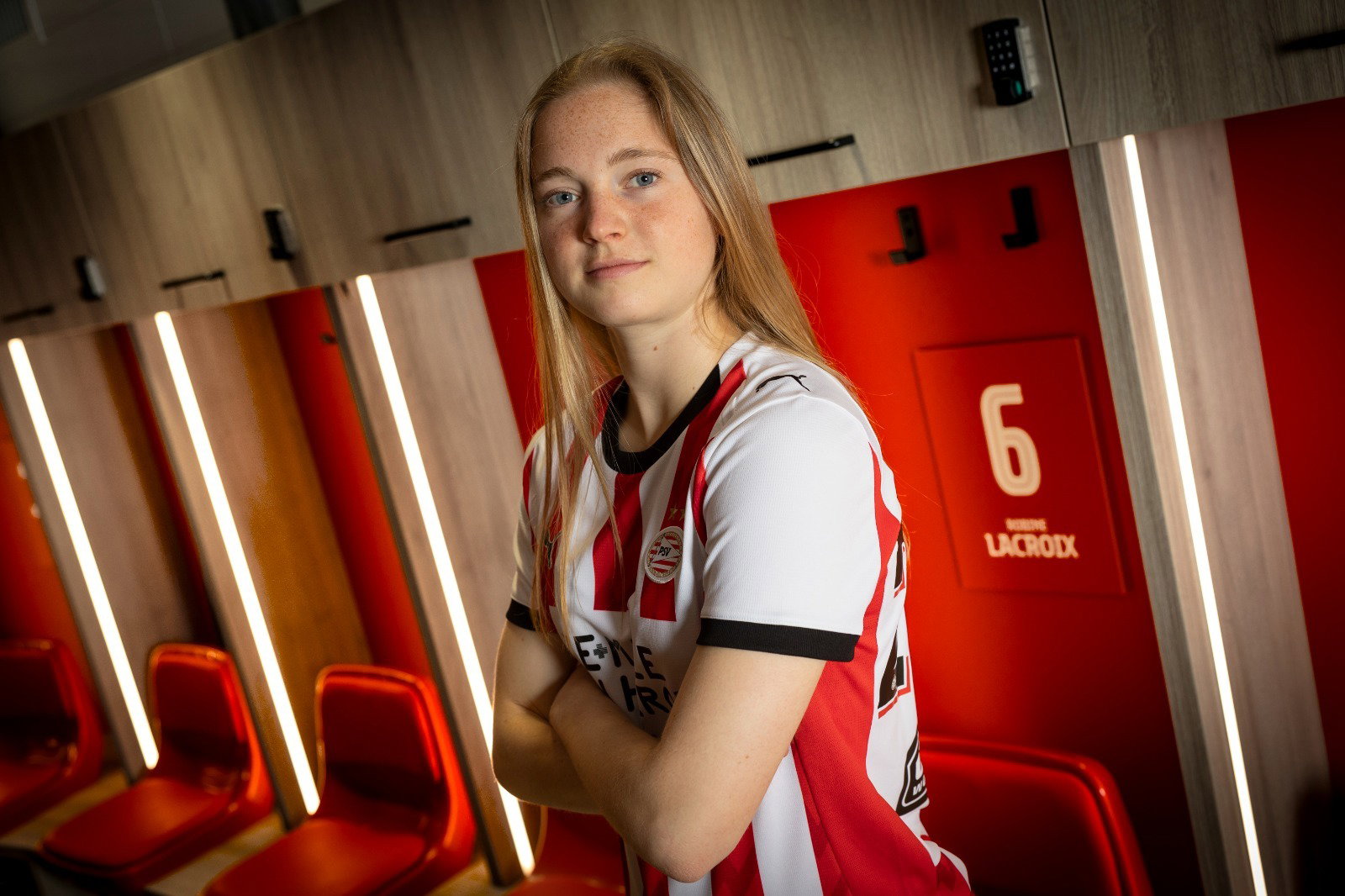 Robine Lacroix verlengt haar contract bij PSV