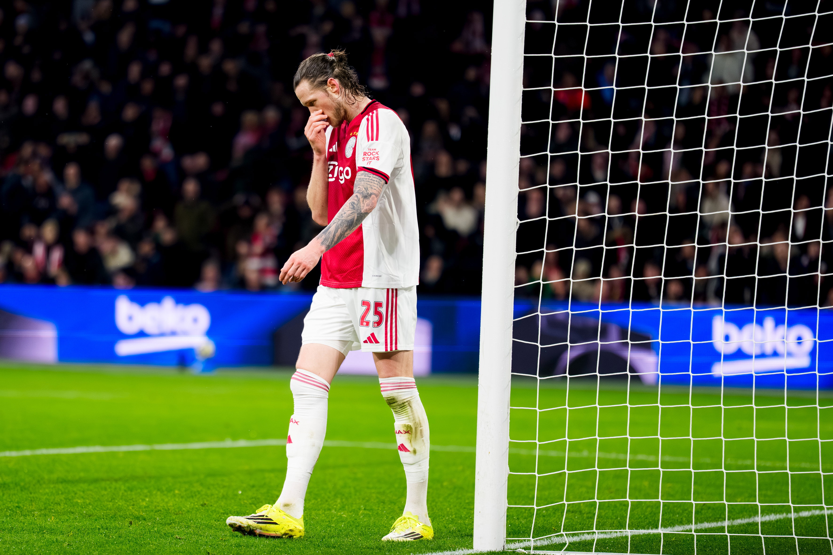 Wout Weghorst tegen NEC