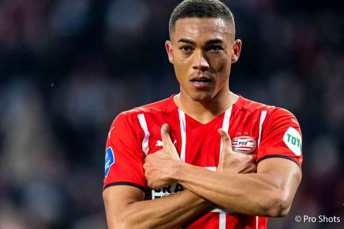 Vinicius PSV.jpg