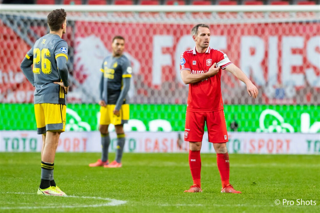 Wout Brama na FC Twente tegen Feyenoord.jpg