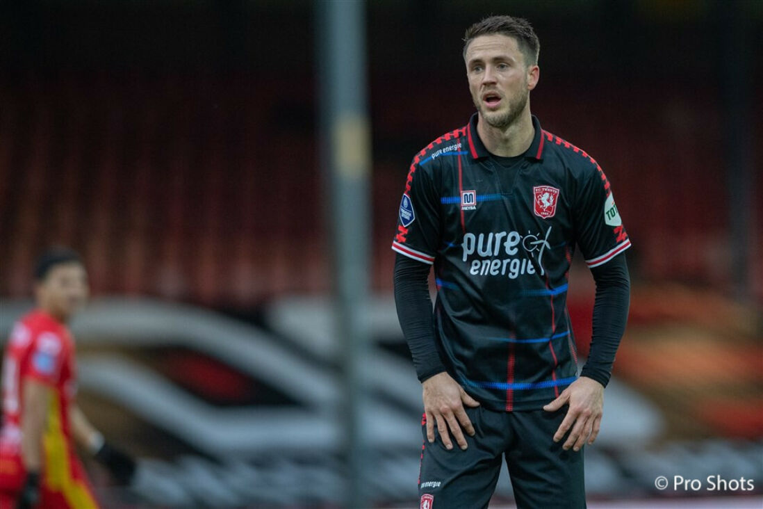 Van wolfswinkel uit.jpg