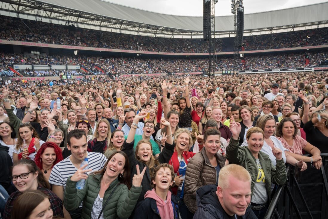 Fans in De Kuip