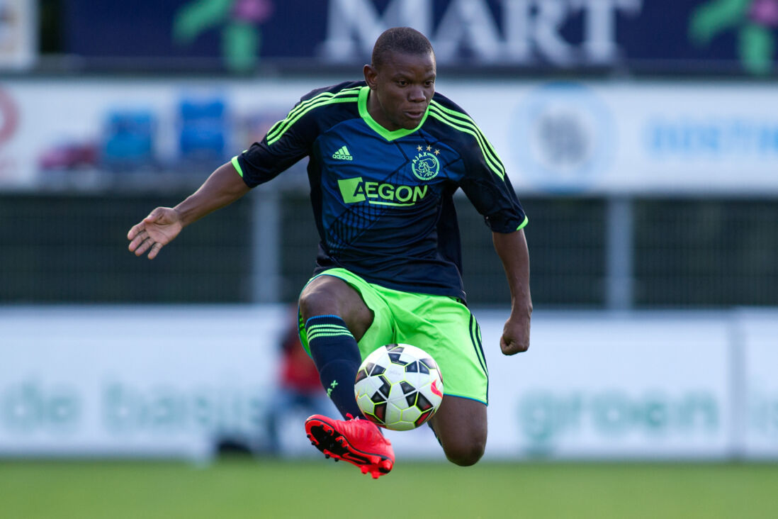 Pius Ikedia namens Lucky Ajax