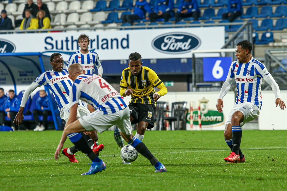 Vitesse mist zondag belangrijke speler bij duel met SC… Vitesse mist zondag belangrijke speler bij duel met SC…