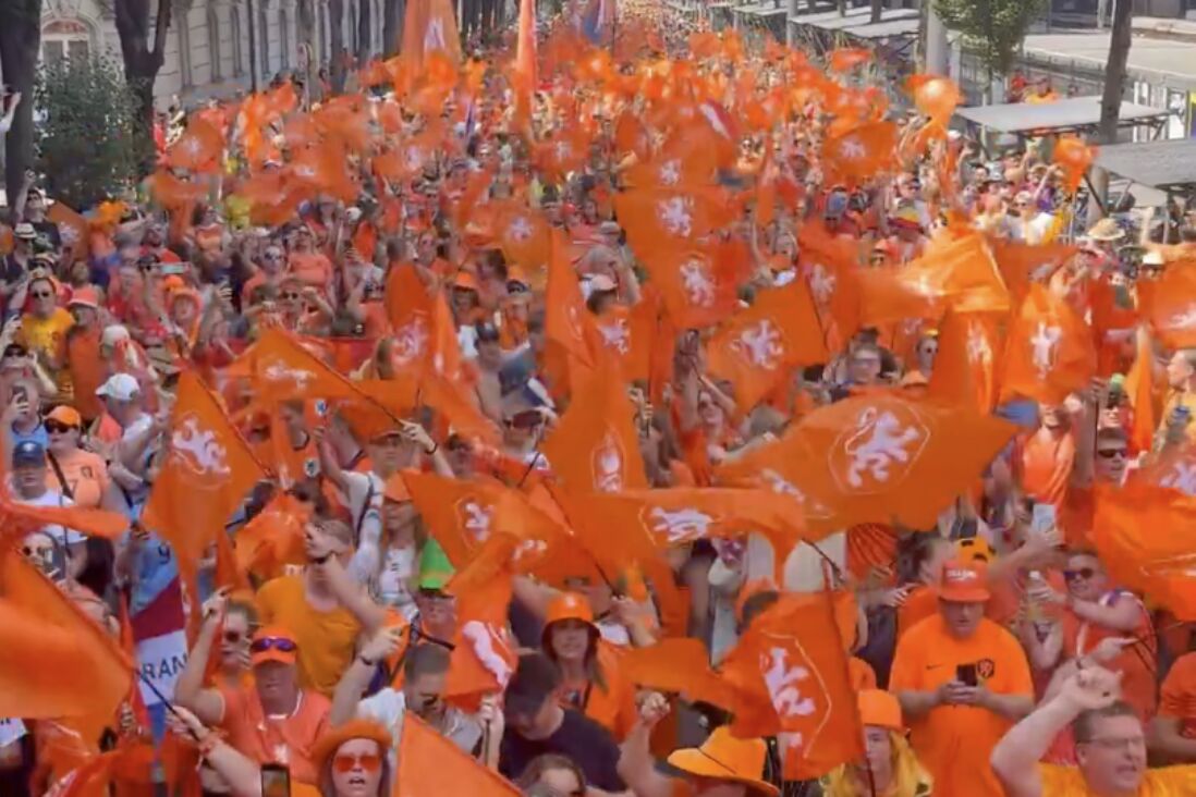 De Oranje-fans in Luzern