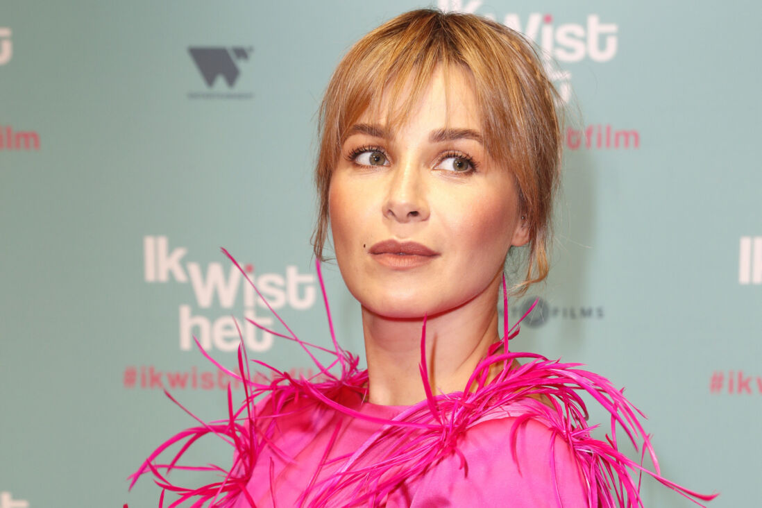 Victoria Koblenko deelt topless vakantiekiekjes "Au… KantinePraat