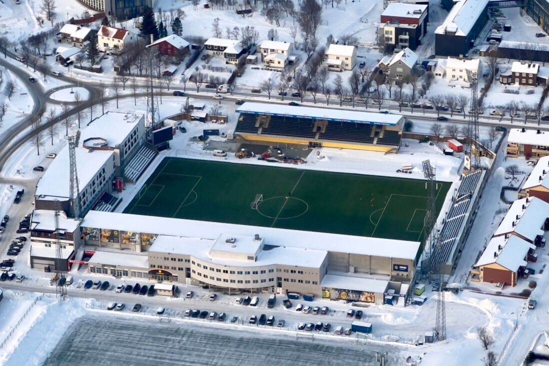 Het Aspmyra Stadion van Bodø/Glimt vanuit de lucht