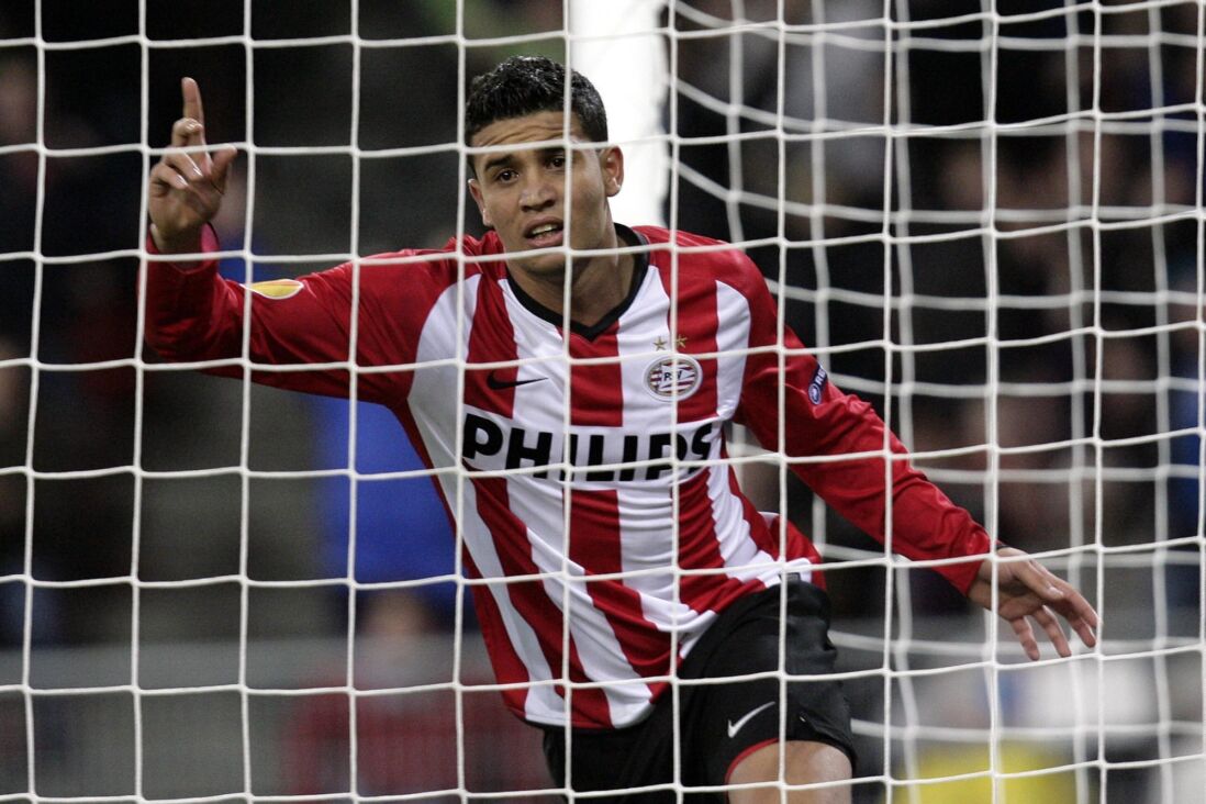 Jonathan Reis in het shirt van PSV