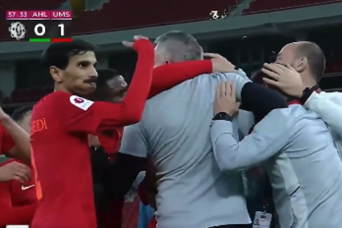 Oussama Tannane viert zijn treffer