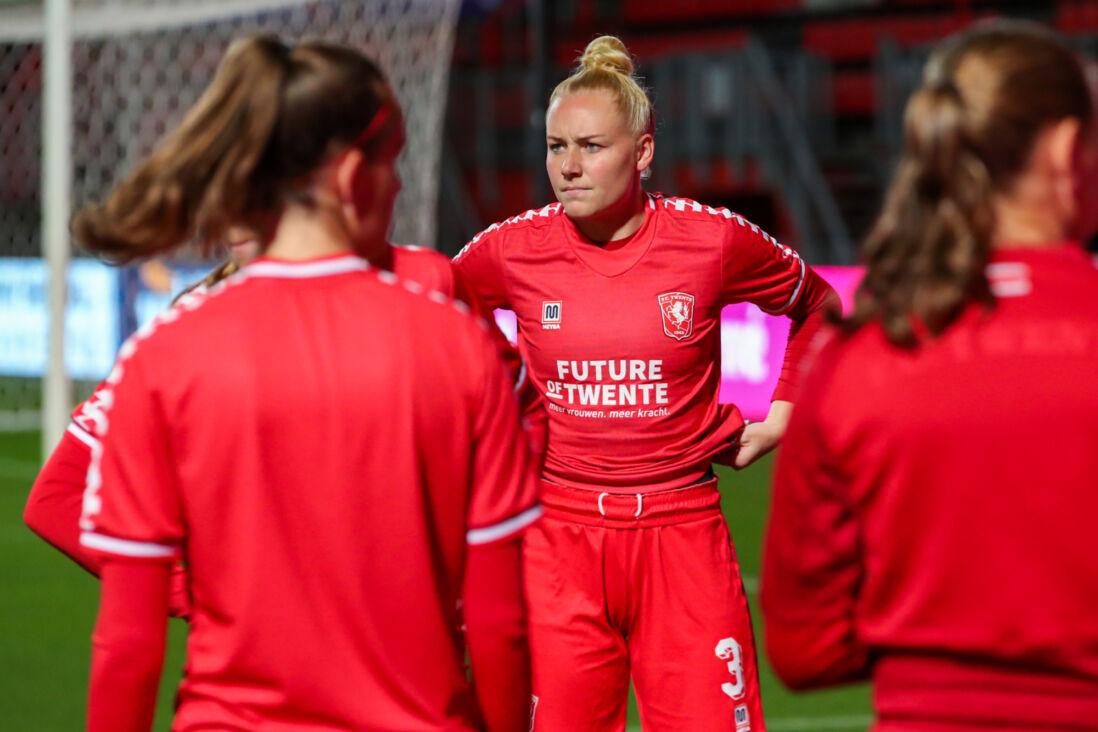 Danique Kerkdijk in het shirt van FC Twente