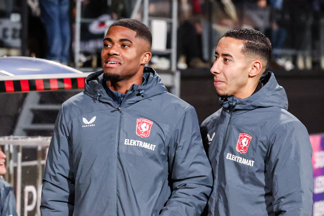Myron Boadu en Anass Salah-Eddine namens FC Twente