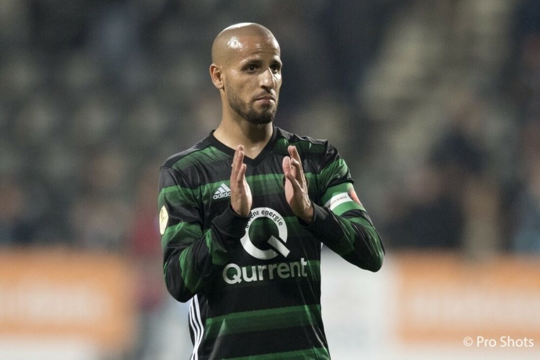 El Ahmadi klapt.jpg