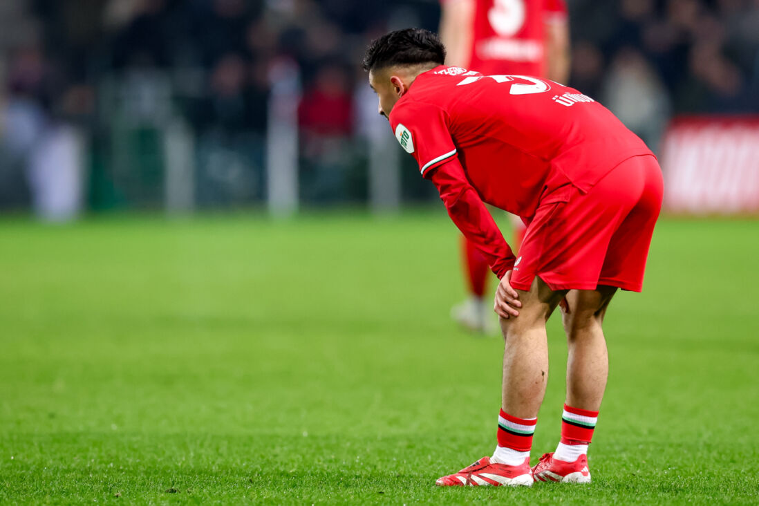 Naci Ünüvar treurt na het duel bij FC Groningen