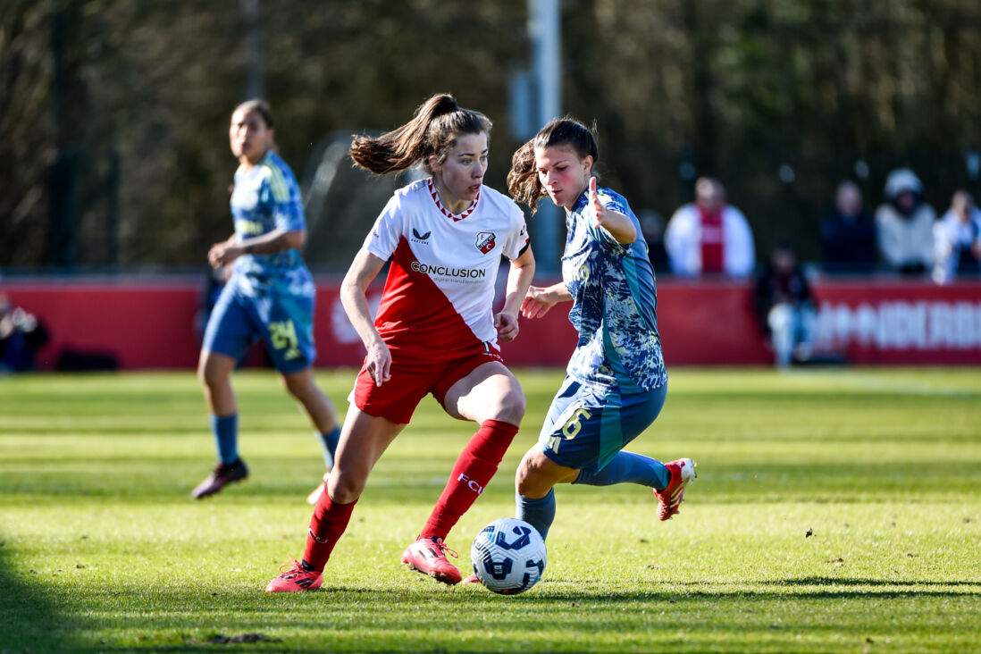 Nurija van Schoonhoven, hier nog in actie namens FC Utrecht tegen Ajax