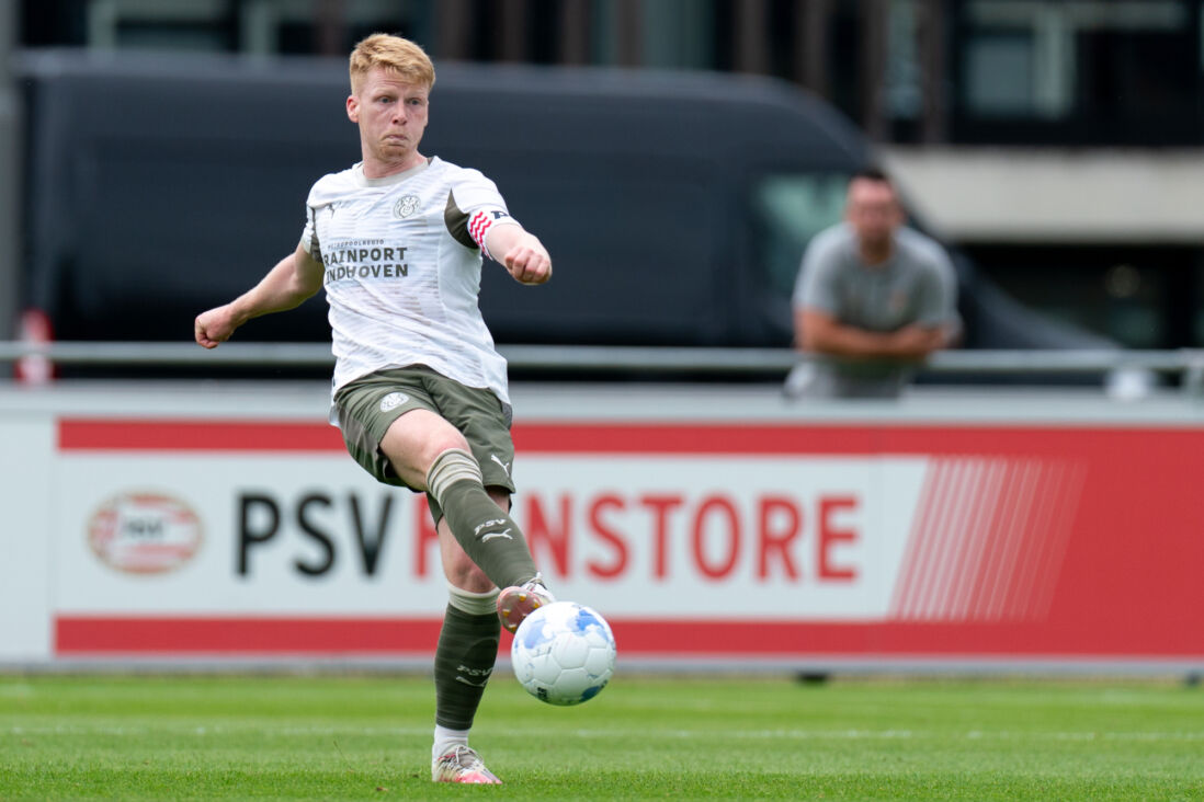 Jerdy Schouten tijdens het oefenduel