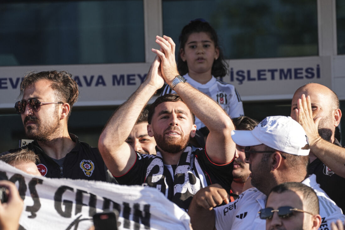 Orkun Kökcü bij Besiktas