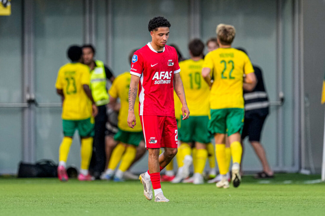 Ro-Angelo Daal baalt na een tegentreffer van Ilves