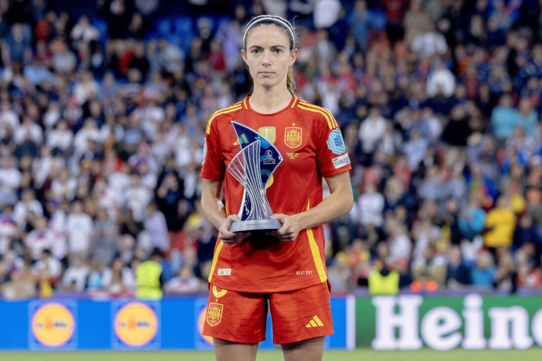 Aitana Bonmatí werd verkozen tot beste speelster van het EK