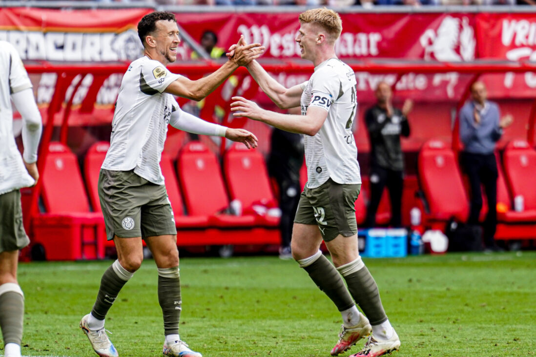 Ivan Perisic en Jerdy Schouten