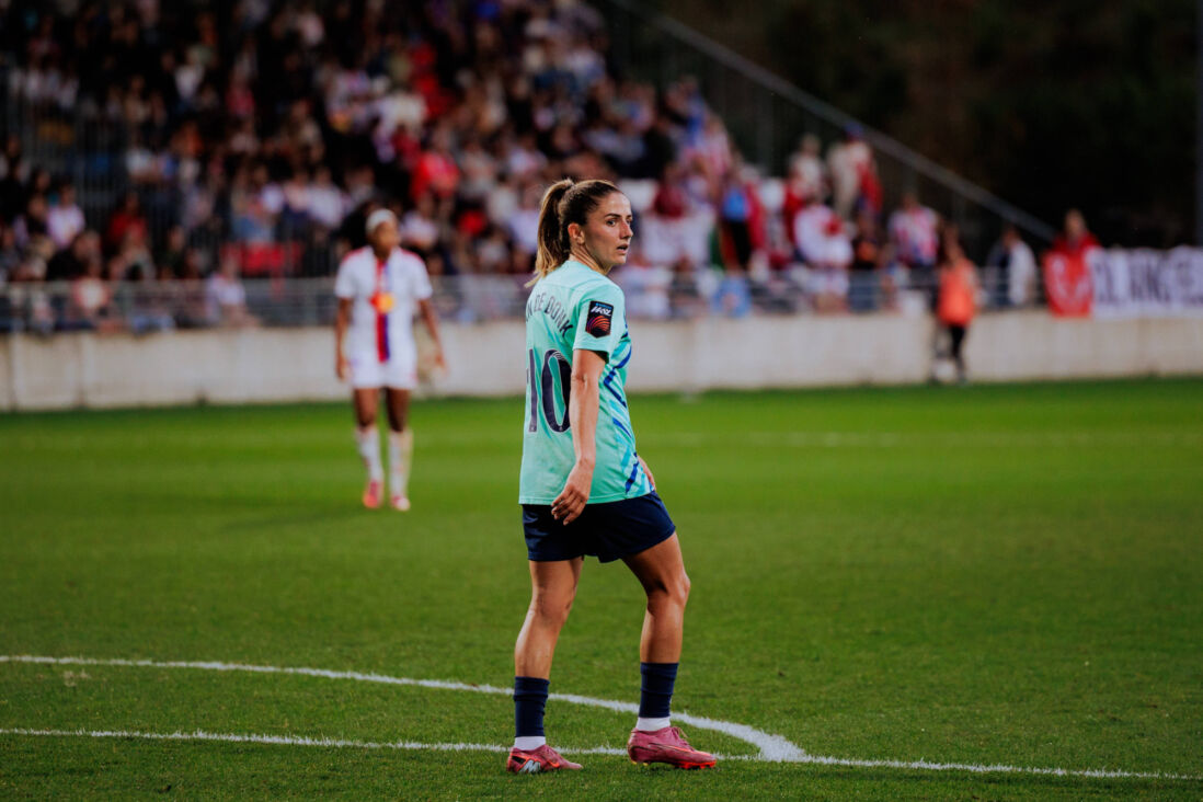 Daniëlle van de Donk in actie namens London City Lionesses