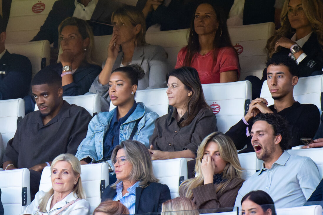 Myron Boadu en Anass Salah-Eddine zagen PSV in het Philips Stadion verliezen van Telstar