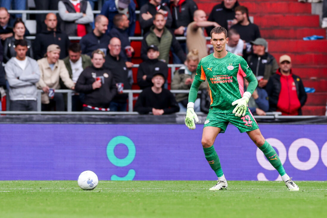 Matej Kovar tegen Ajax