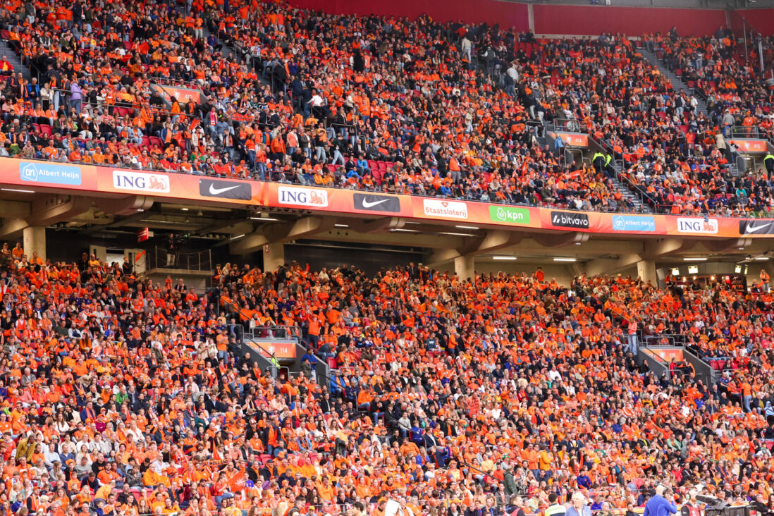 Fans van het Nederlands elftal in de Johan Cruijff ArenA
