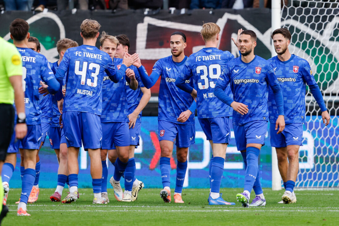 FC Twente juicht