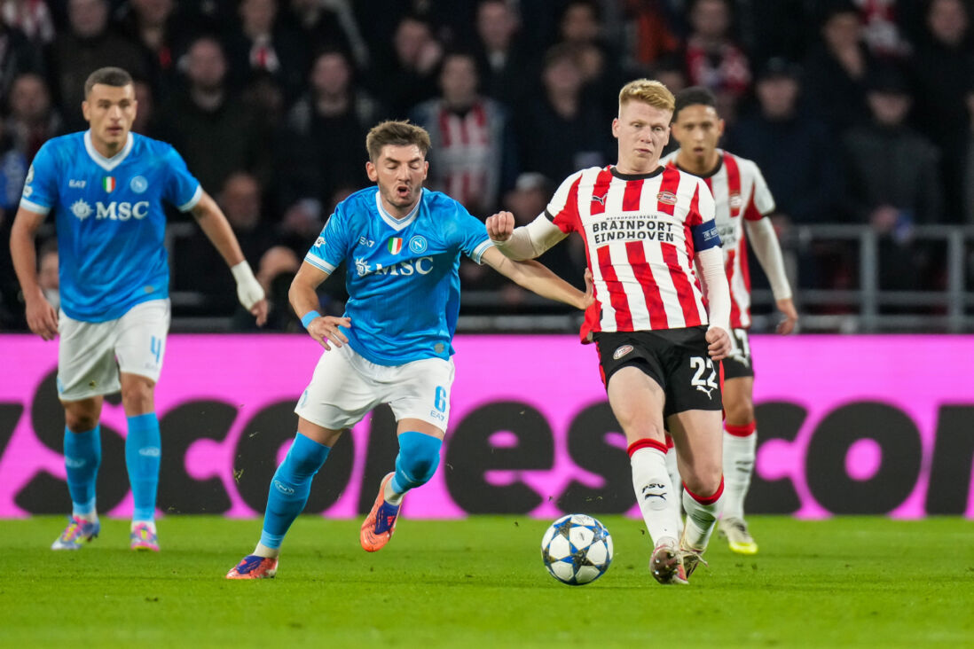 Jerdy Schouten tegen Napoli