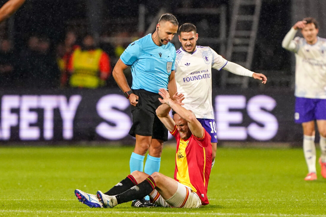 Gerrit Nauber raakt geblesseerd