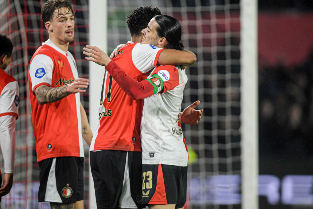 Gonçalo Borges viert een doelpunt van Feyenoord