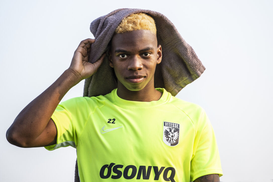 Charly Musonda in dienst van Vitesse