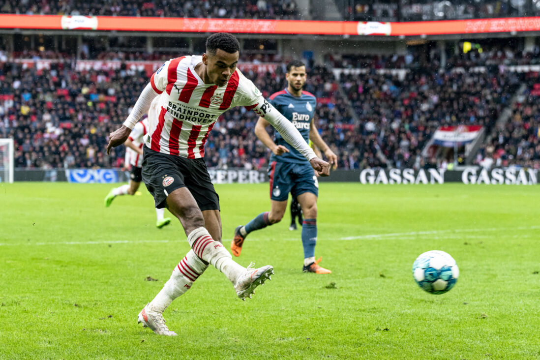 Cody Gakpo haalt uit tegen Feyenoord