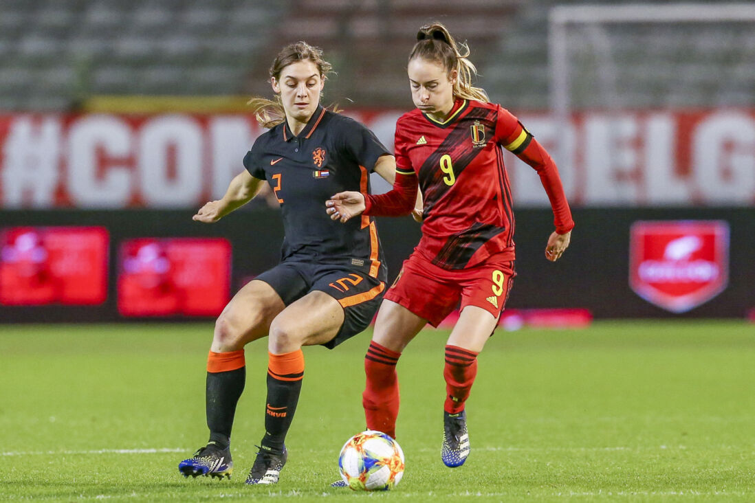 Tessa Wullaert met België in actie tegen Nederland