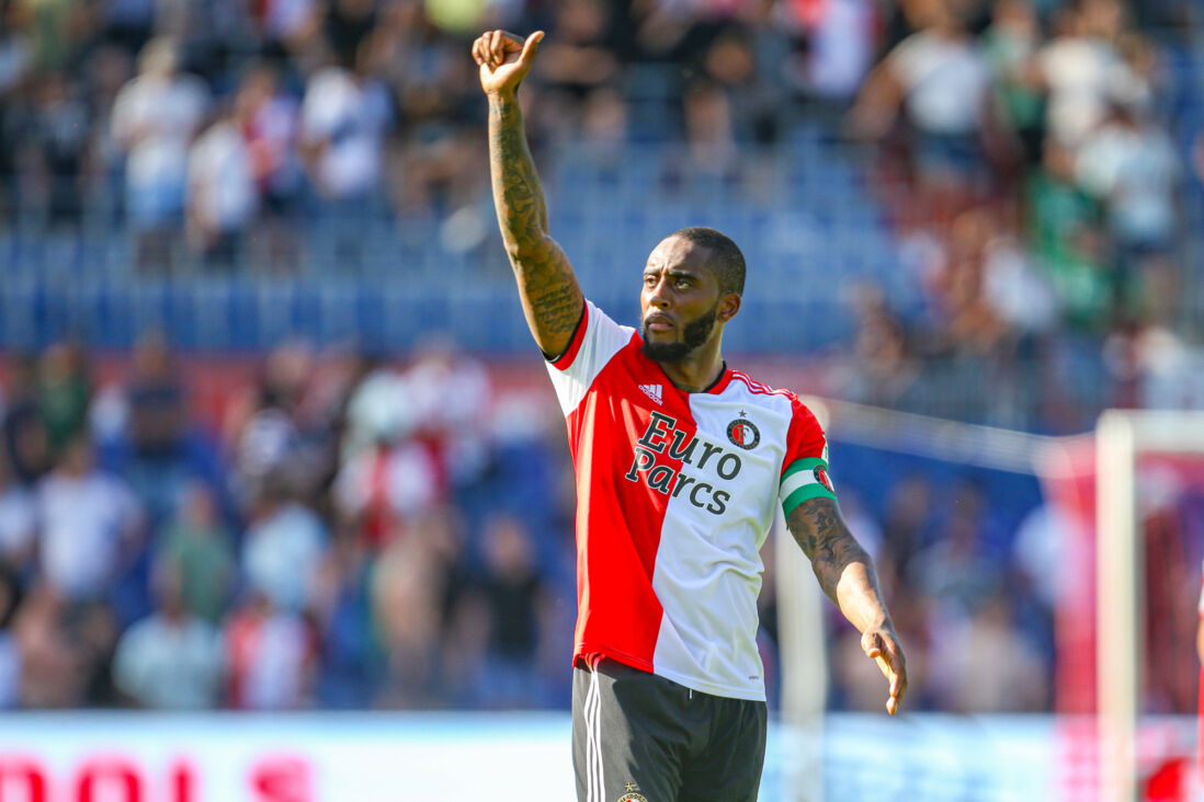 Leroy Fer namens Feyenoord