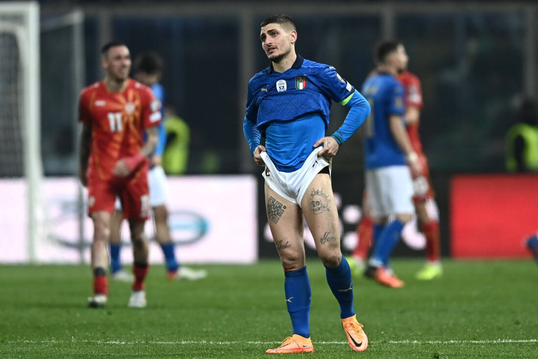 Marco Verratti baalt na het verlies van Italië